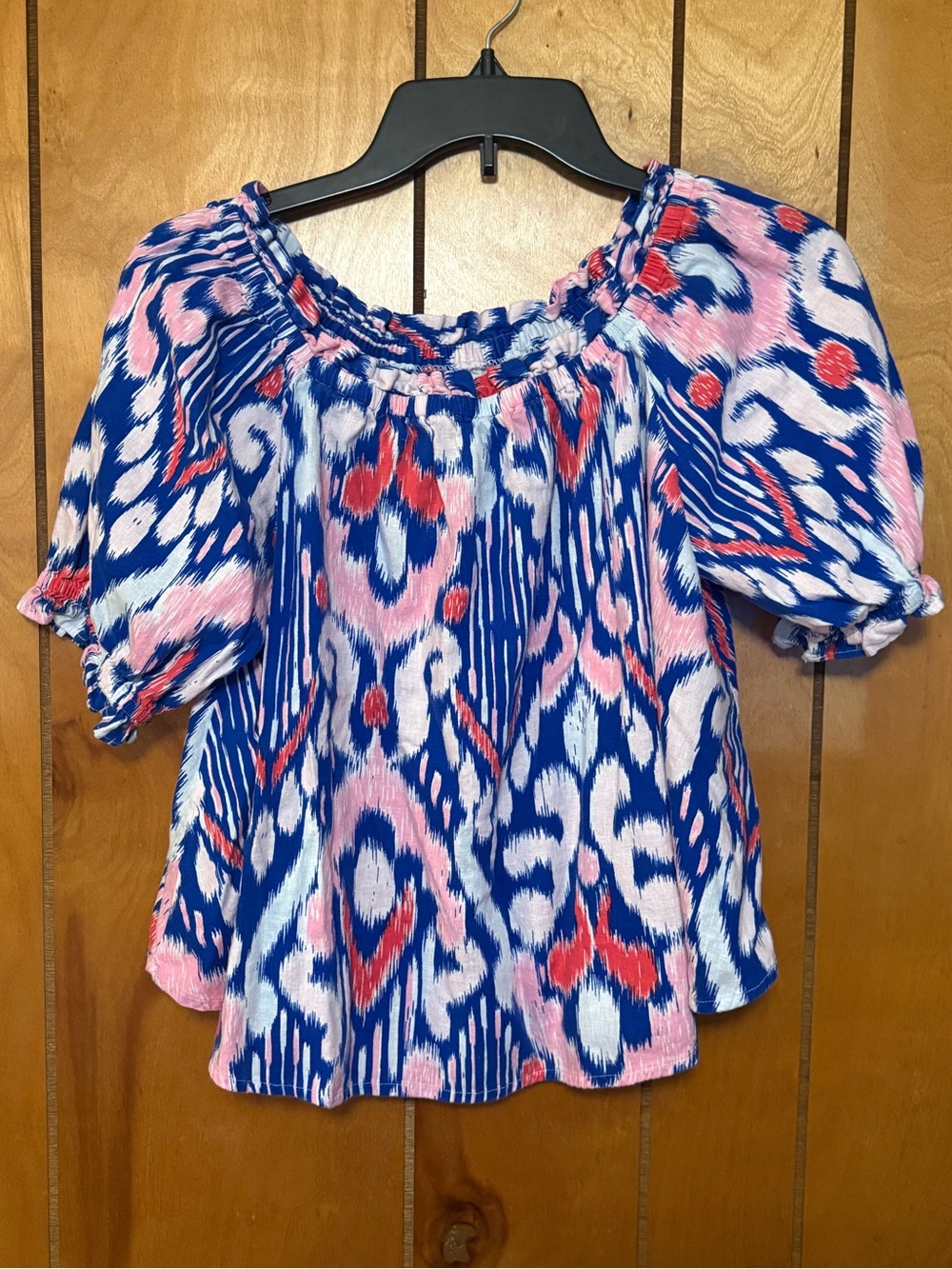 Crown & Ivy Off-Shoulder Top
